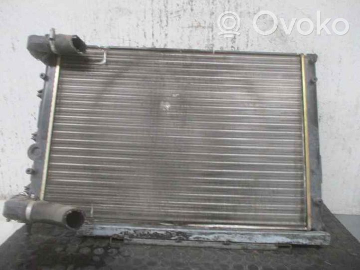 Alfa Romeo 147 Radiateur de refroidissement 51702463