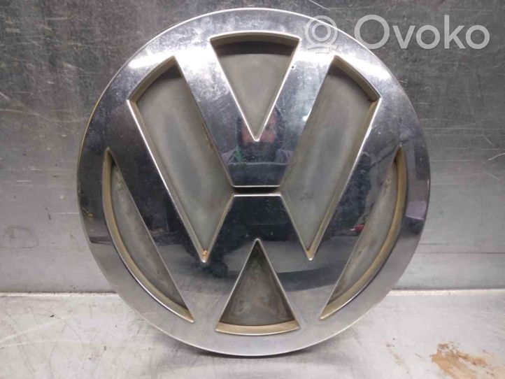 Volkswagen Touareg I Valmistajan merkki/logo/tunnus 7L6853630A