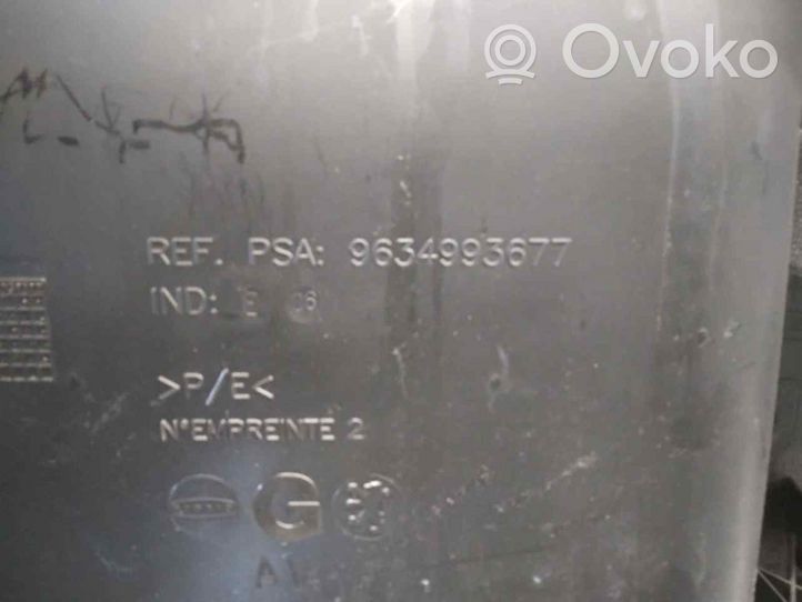 Peugeot 307 Etuoven verhoilu 9634993677