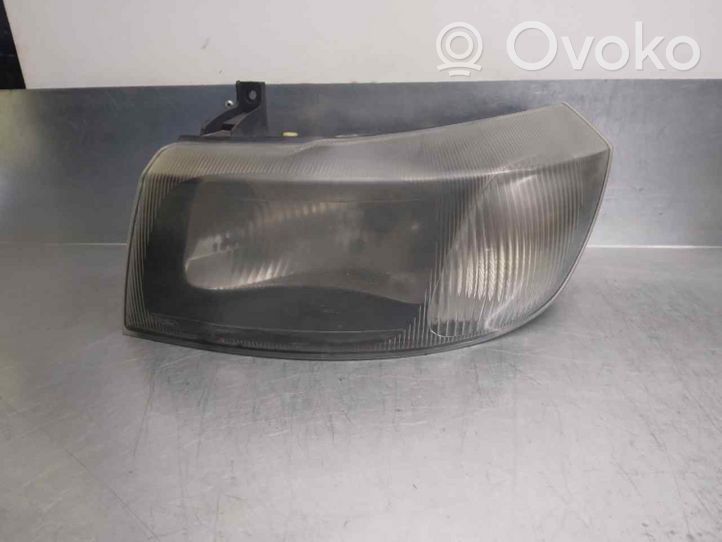 Ford Transit Phare frontale 4695290
