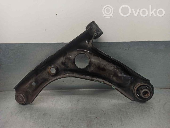 Toyota Aygo AB10 Triangle bras de suspension inférieur avant 480680H010