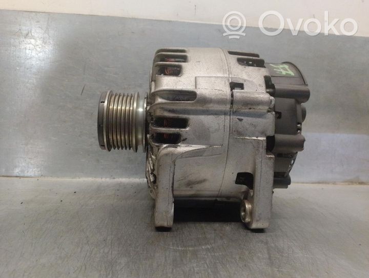 Renault Fluence Alternator 231000026R