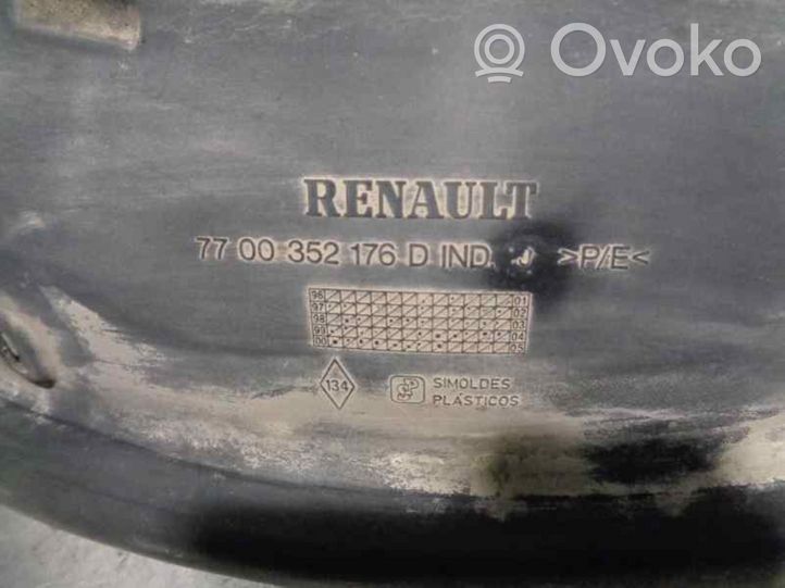 Renault Master II Front wheel arch liner splash guards 7700352176
