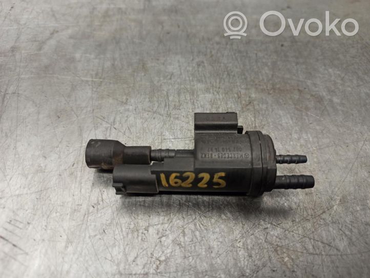 Mercedes-Benz E W210 Electrovanne Soupape de Sûreté / Dépression 0025401497