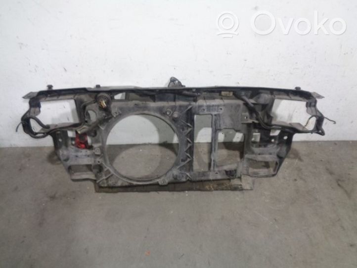 Volkswagen Polo Jäähdyttimen kehyksen suojapaneeli 6N0805594