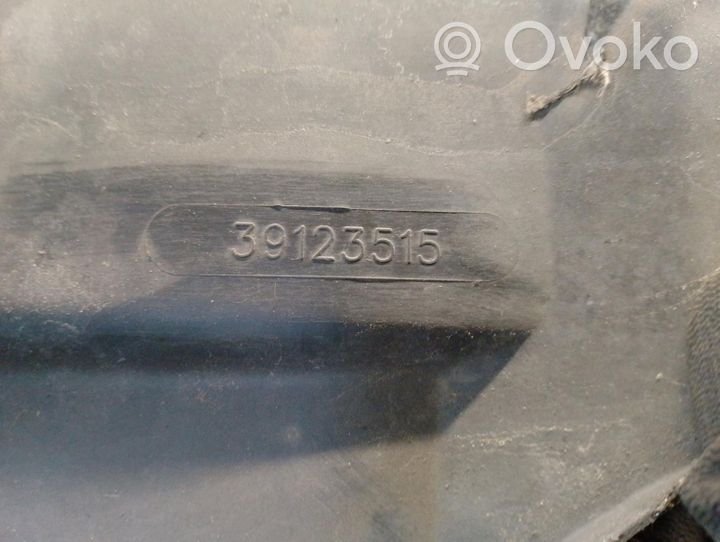 Opel Crossland X Pare-boue passage de roue avant 39123515
