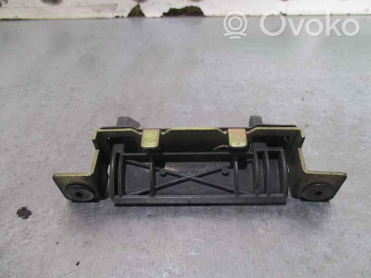 Hyundai Trajet Tailgate trunk handle 