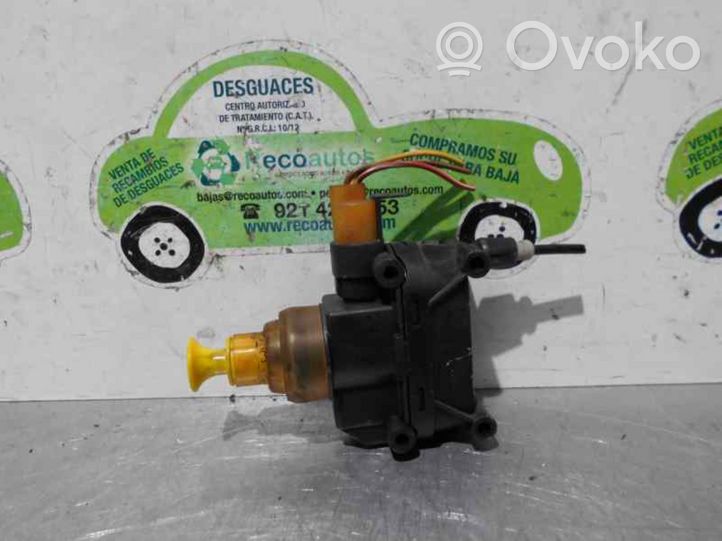 Mercedes-Benz 190 W201 Serrure verrouillage de coffre/hayon 