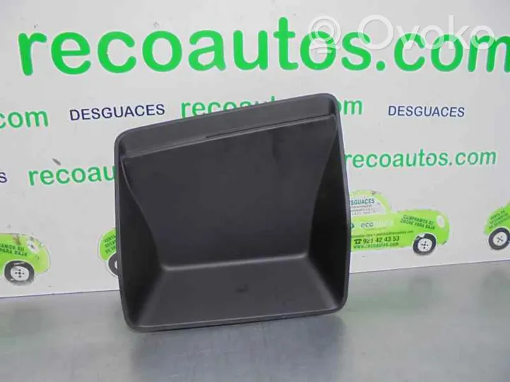 Seat Ibiza III (6L) Moulure 