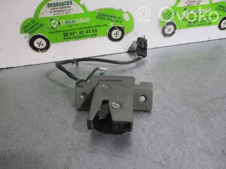 Nissan Primera Tailgate lock latch 