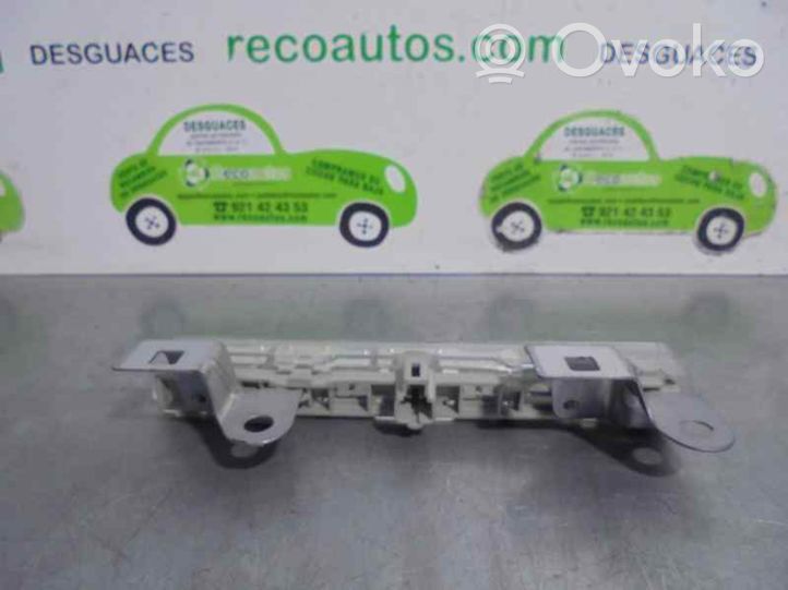 Toyota Auris E210 Luce d’arresto centrale/supplementare 