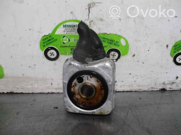 Audi A4 S4 B5 8D Radiatore dell’olio del motore 