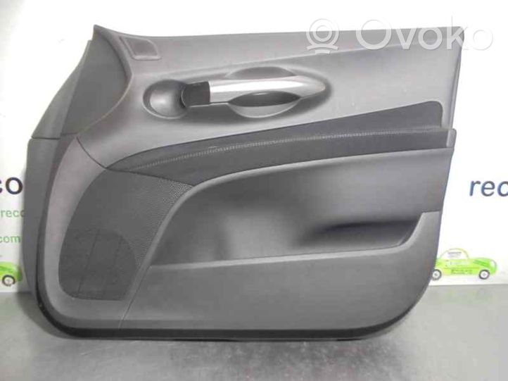 Toyota Auris E210 Rivestimento del pannello della portiera anteriore 67763X1F00