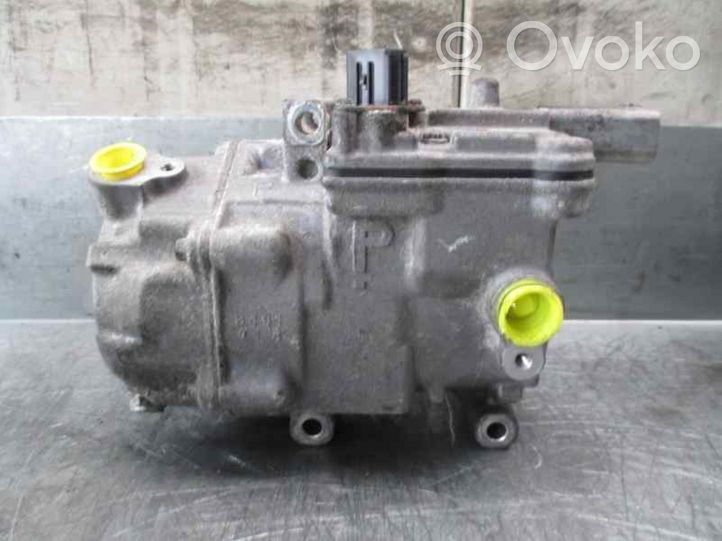 Toyota Prius (XW50) Compressore aria condizionata (A/C) (pompa) 