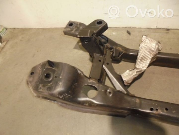 Ford Focus Berceau moteur 