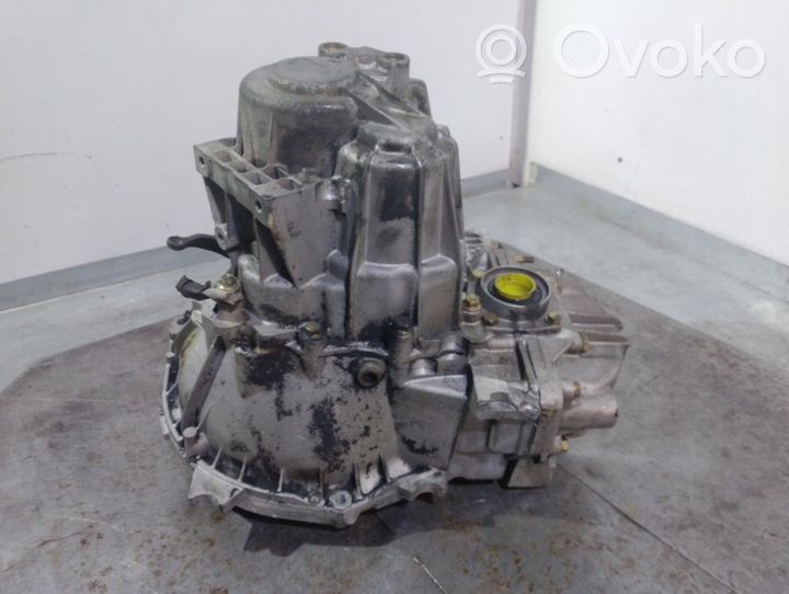 Lancia Lybra Scatola del cambio manuale a 5 velocità 0447403