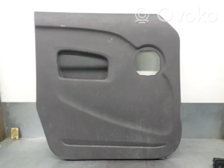 Mercedes-Benz Citan W415 Rivestimento del pannello della portiera posteriore 829A010370R