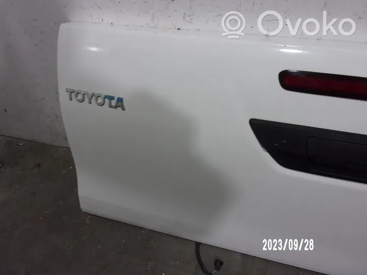 Toyota Hilux (AN10, AN20, AN30) Задняя крышка (багажника) 4807377