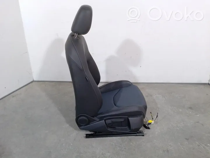 Seat Altea Fotel przedni pasażera 5Q4881106A