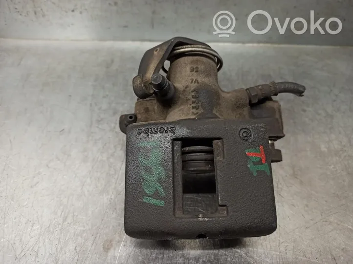 Renault Laguna I Caliper del freno trasero 7701204221