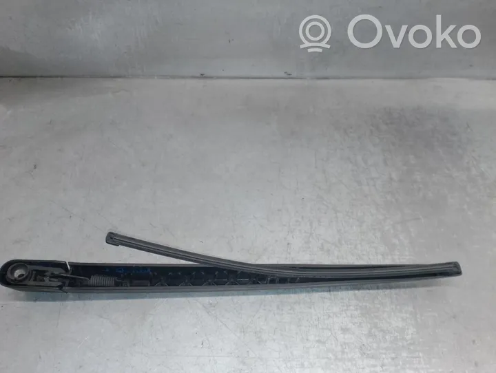 Volvo C30 Rear wiper blade arm 31290075