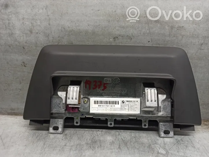 BMW 2 F46 Monitor / wyświetlacz / ekran 9317941