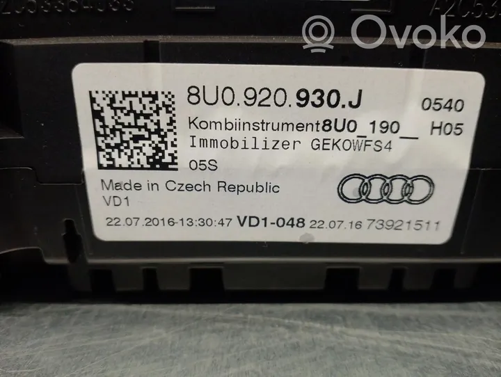 Audi Q3 8U Nopeusmittari (mittaristo) 8U0920930J