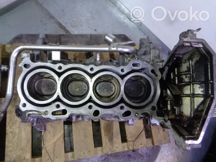 Toyota Avensis T250 Bloc moteur 1ZZFE