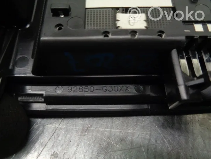 Hyundai i30 Rivestimento della console di illuminazione installata sul rivestimento del tetto 92850G30XX