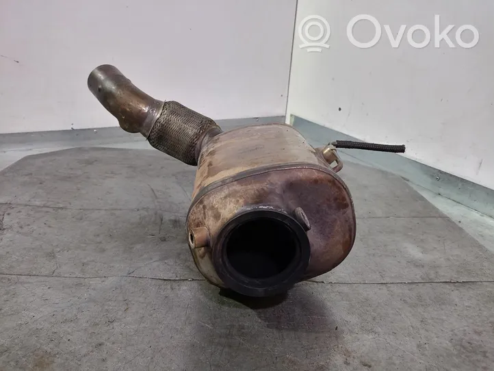 BMW 5 GT F07 Filtre à particules catalyseur FAP / DPF 8515454