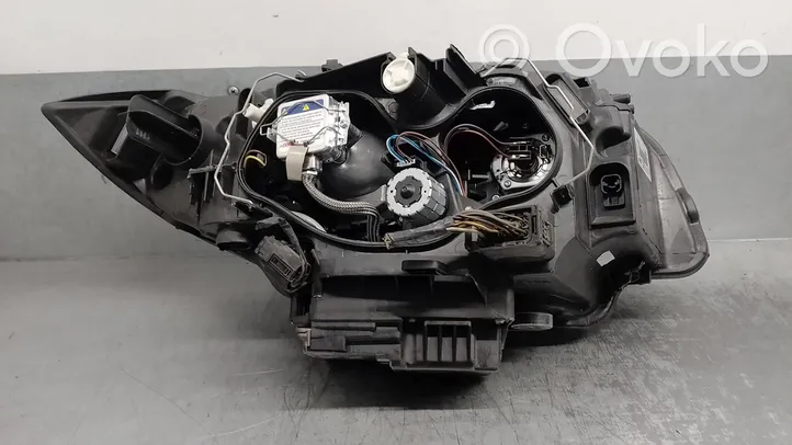 BMW 1 E82 E88 Lampa przednia 63116952607