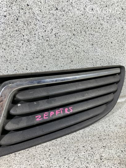 Opel Zafira B Grille de calandre avant 