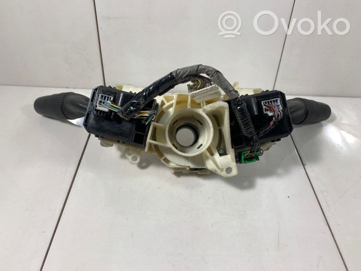 Honda Civic Leva/interruttore dell’indicatore di direzione e tergicristallo 