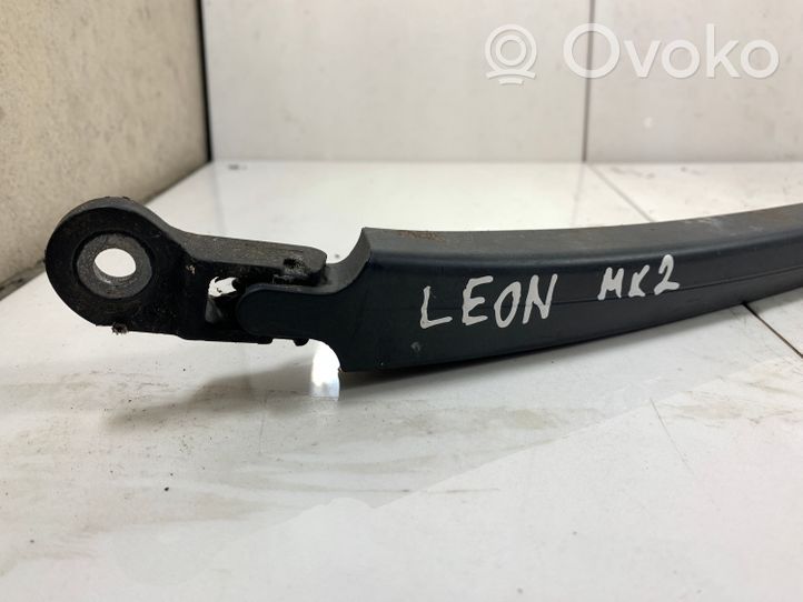 Seat Leon (1P) Braccio della spazzola tergicristallo posteriore 