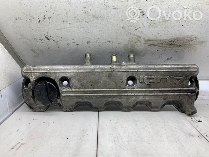 Audi A6 S6 C4 4A Cache culbuteur 