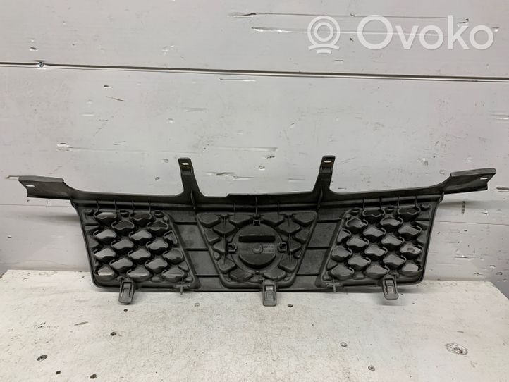 Nissan X-Trail T30 Grille calandre supérieure de pare-chocs avant 62310