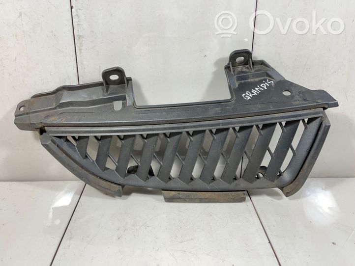 Mitsubishi Grandis Oberes Gitter vorne MN145456