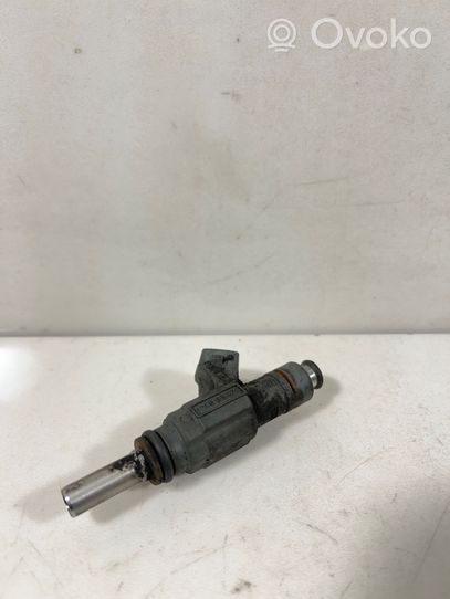 Volkswagen PASSAT B5 Injecteur de carburant 0280155825