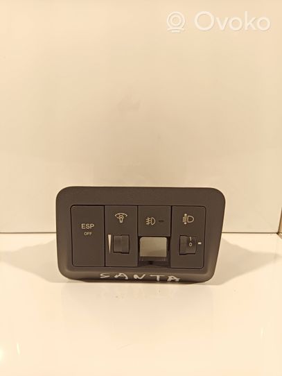 Hyundai Santa Fe Light switch 201003966