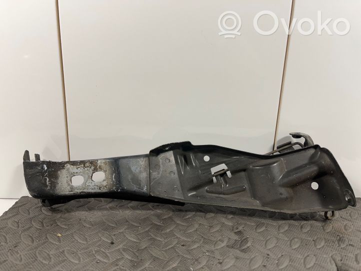 Audi A6 S6 C4 4A Staffa di montaggio del radiatore 4A0805807