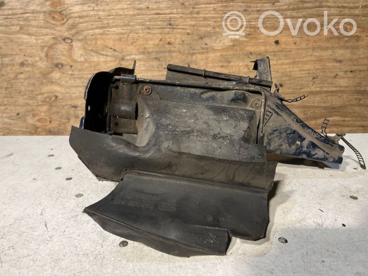 Audi 80 90 S2 B4 Panel mocowania chłodnicy / góra 046010126B