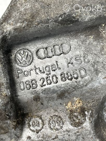 Audi A4 S4 B5 8D Staffa di montaggio del compressore dell’A/C 06B260885D