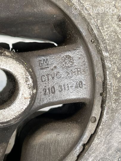 Opel Insignia A Vaihdelaatikon kiinnitys 21031140