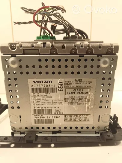 Volvo V70 Radio/CD/DVD/GPS-pääyksikkö 307377081