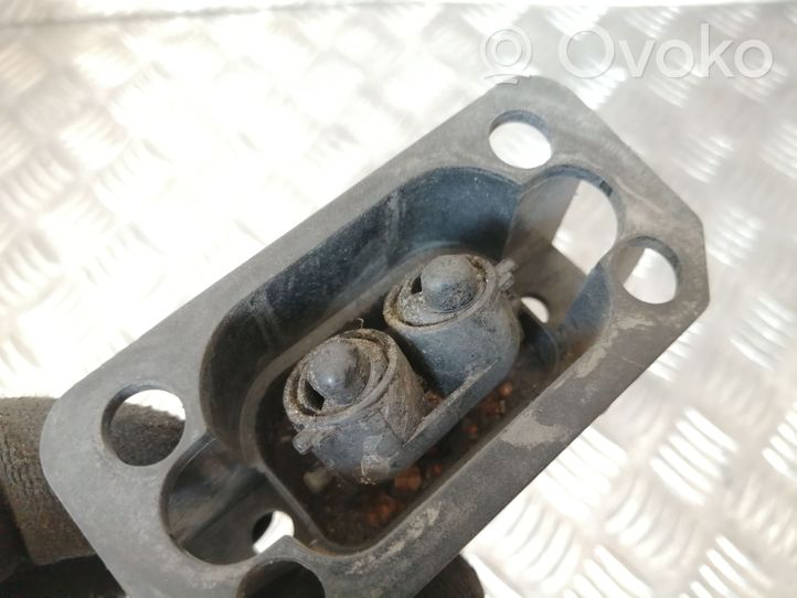 Audi A6 S6 C5 4B Ugello a spruzzo lavavetri per faro 4Z7955979