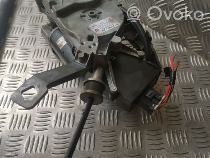 Opel Vectra C Tavaratilan luukun hydrauliikkasarja 13197853