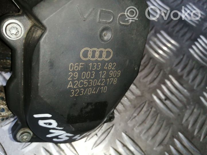 Audi A4 S4 B7 8E 8H Imusarjan venttiilin käyttömoottori 06F133482