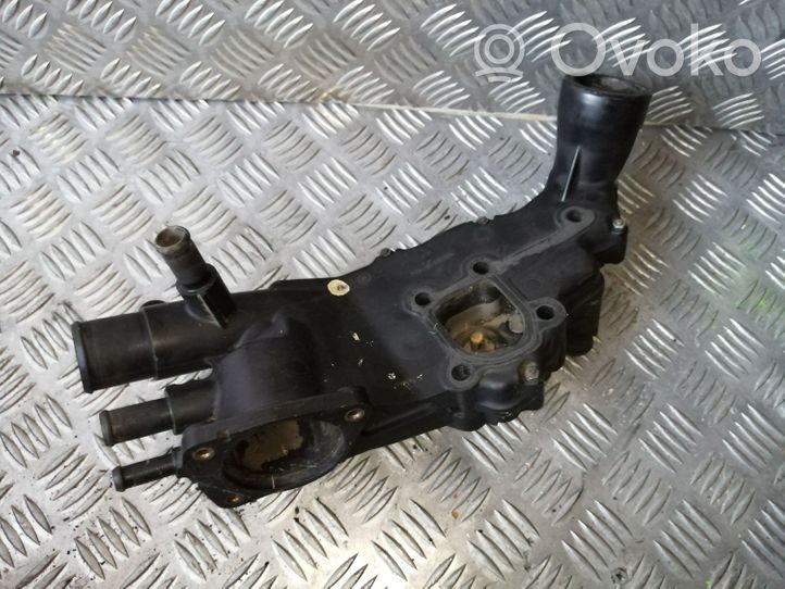 Peugeot 307 Boîtier de thermostat / thermostat 9643211880