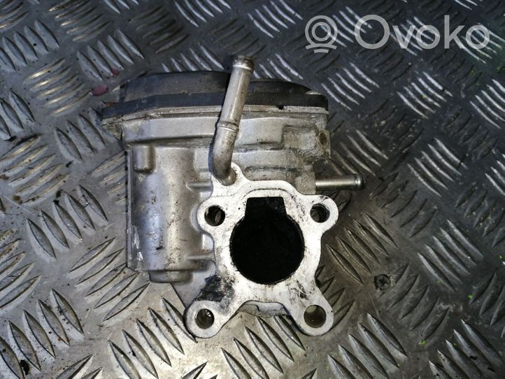 Toyota Auris E180 Soupape vanne EGR 2580033011