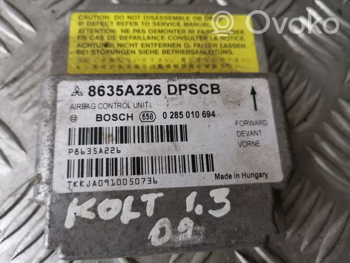 Mitsubishi Colt Centralina/modulo airbag 8635A226